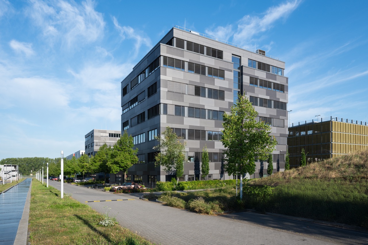 Gebäude Monheim Rheinpromenade 13